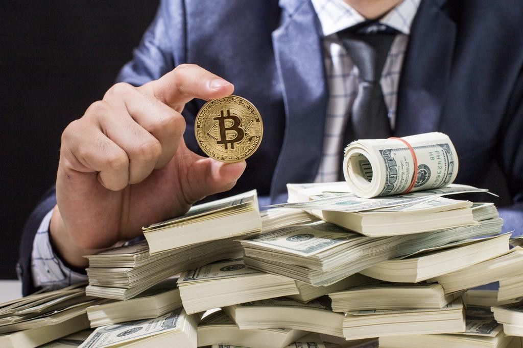 ulaganje rudarstva bitcoina uložite u bitcoin gotovinu ili jezgru