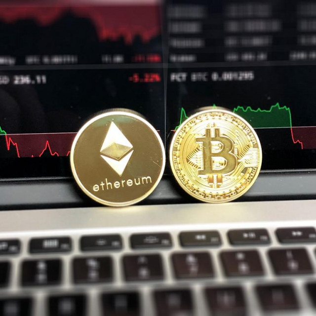 ether vs bitcoin