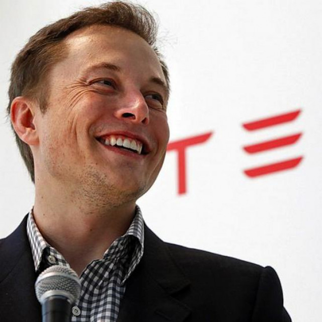 &lt;p&gt;Elon Musk Tesla&lt;/p&gt;
